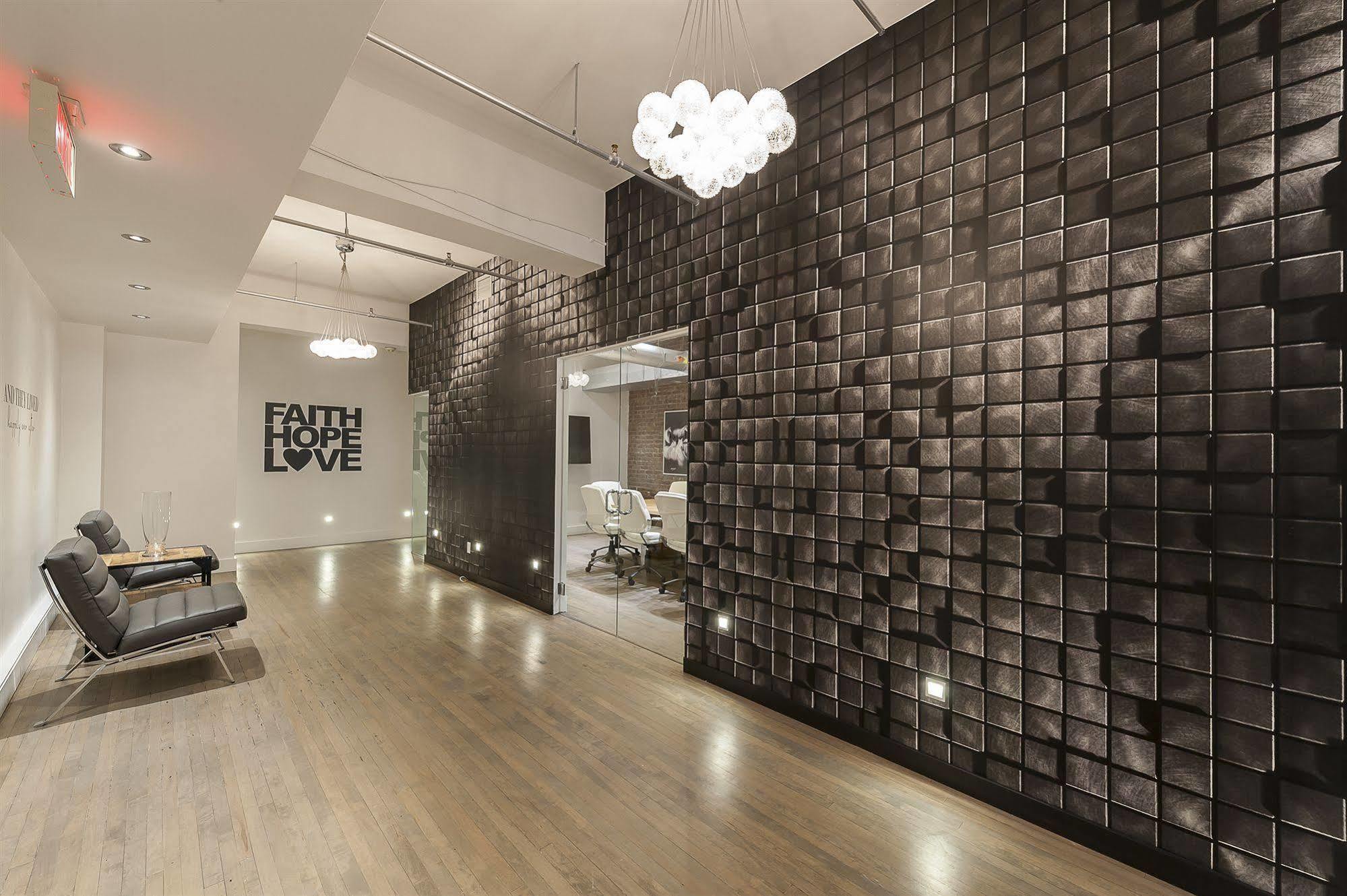 The Executive Loft At The Holland Hotel Μόντρεαλ Εξωτερικό φωτογραφία